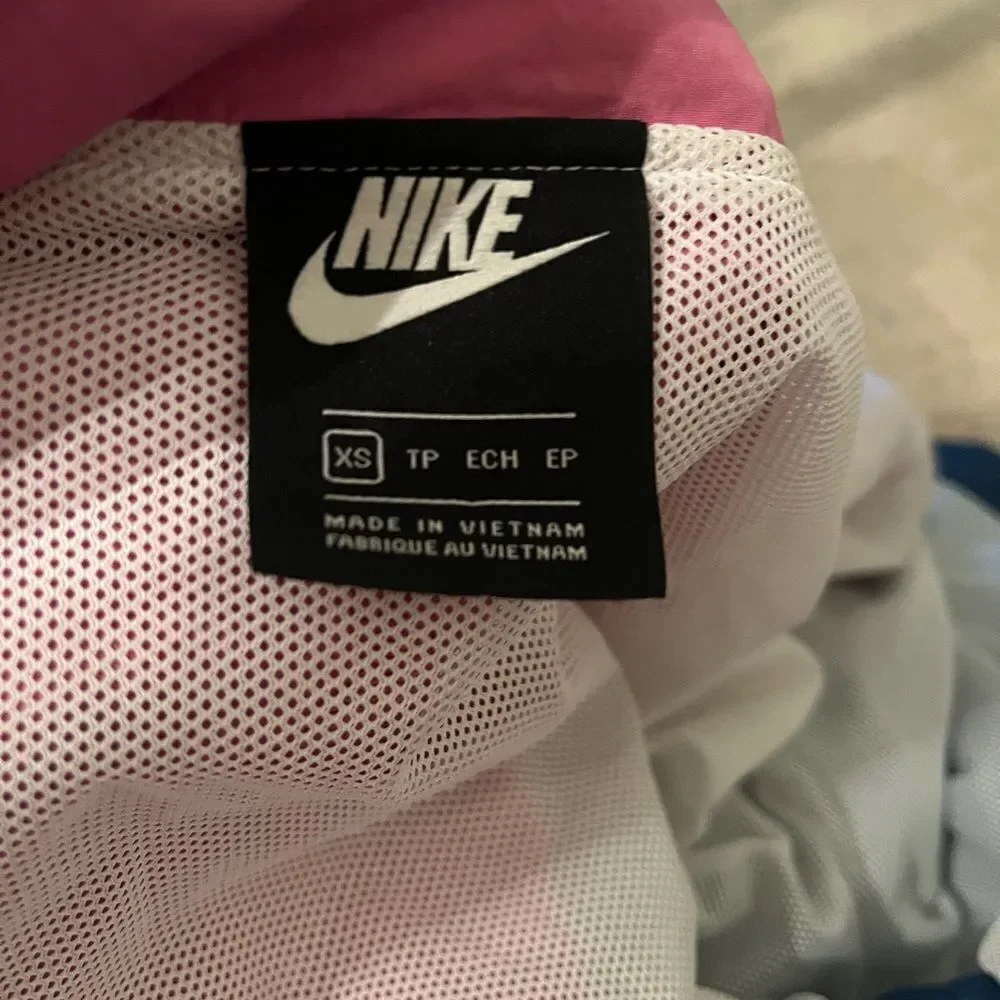 Nike Pink/Blue Sportswear Icon Clash Track Jacket Women’s Size XS CJ2046-691 - Picture 4 of 7